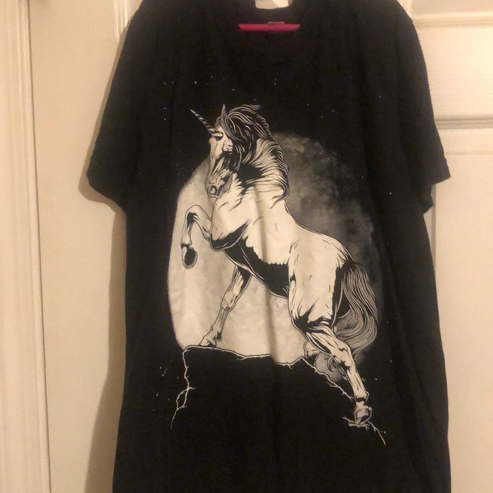 Unicorn top